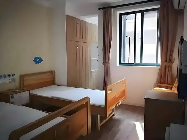 阿娇一个人独居北京3居室，自称比香港要便宜